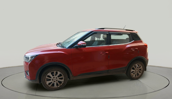 2021 Mahindra XUV300 W8 1.5 DIESEL AMT, Diesel, Automatic, 32,566 km, exterior