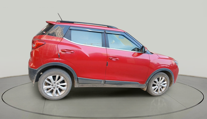 2021 Mahindra XUV300 W8 1.5 DIESEL AMT, Diesel, Automatic, 32,566 km, exterior