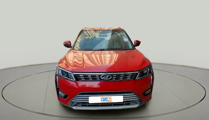 2021 Mahindra XUV300 W8 1.5 DIESEL AMT, Diesel, Automatic, 32,566 km, exterior