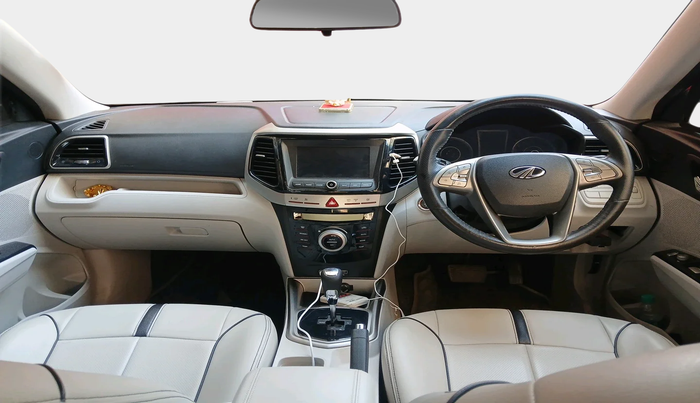 2021 Mahindra XUV300 W8 1.5 DIESEL AMT, Diesel, Automatic, 32,566 km, interior