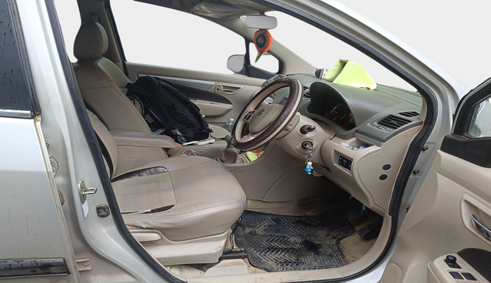2018 Maruti Ertiga VXI CNG, Petrol, Manual, 1,76,619 km, interior
