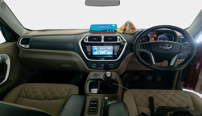 2018 Mahindra TUV300 T10, Diesel, Manual, 63,000 km, interior