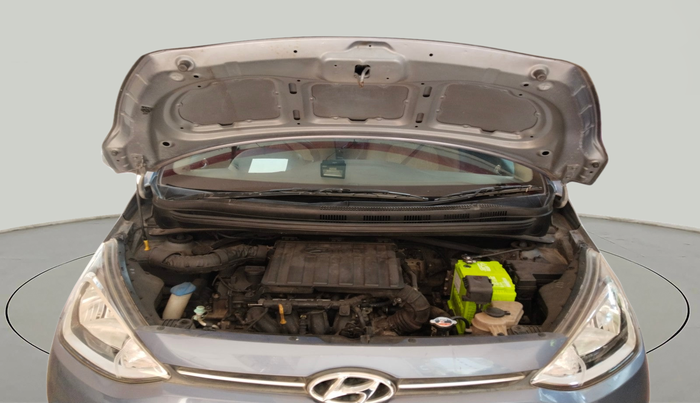 2016 Hyundai Xcent S 1.2, Petrol, Manual, 48,196 km, exterior