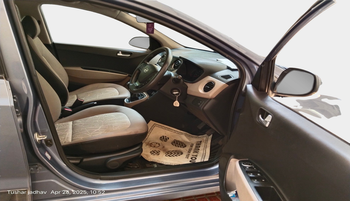 2016 Hyundai Xcent S 1.2, Petrol, Manual, 48,196 km, interior