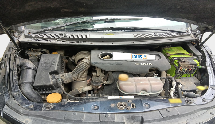 2017 Tata Hexa XTA 4X2 7 STR, Diesel, Automatic, 96,657 km, exterior