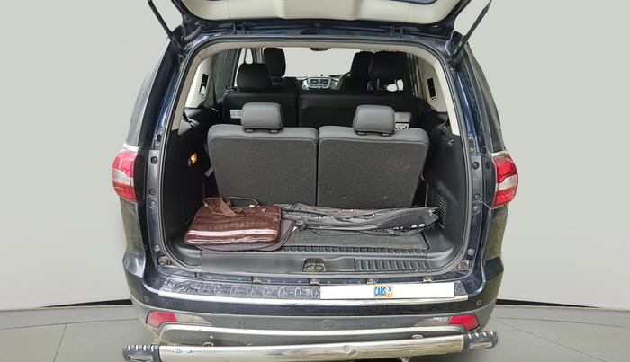 2017 Tata Hexa XTA 4X2 7 STR, Diesel, Automatic, 96,657 km, exterior