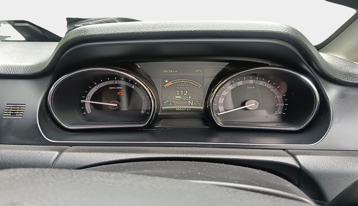 2017 Tata Hexa XTA 4X2 7 STR, Diesel, Automatic, 96,657 km, interior