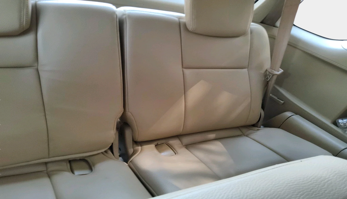 2012 Toyota Fortuner 3.0 4X2 MT, Diesel, Manual, 1,95,764 km, interior