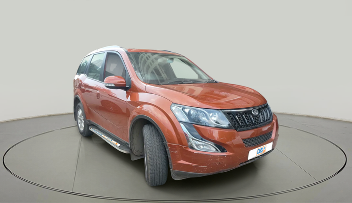 2016 Mahindra XUV500 W10, Diesel, Manual, 90,223 km, exterior