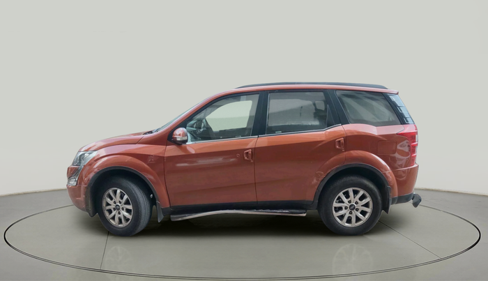 2016 Mahindra XUV500 W10, Diesel, Manual, 90,223 km, exterior