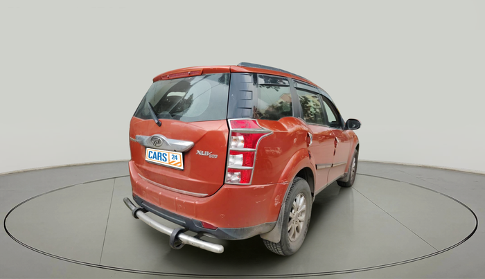 2016 Mahindra XUV500 W10, Diesel, Manual, 1,82,974 km, exterior