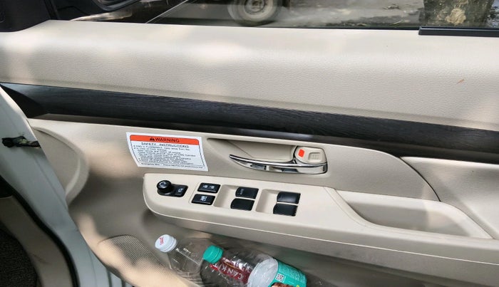2024 Maruti Ertiga ZXI (O) CNG, Petrol, Manual, 16,652 km, interior