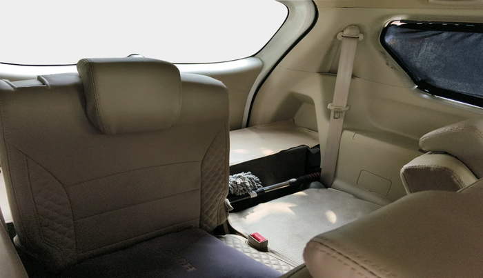 2024 Maruti Ertiga ZXI (O) CNG, Petrol, Manual, 16,652 km, interior