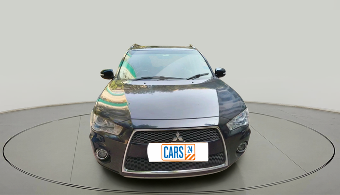 2012 Mitsubishi Outlander 2.4 MIVEC, Petrol, Automatic, 1,19,930 km, exterior