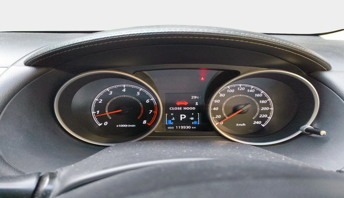 2012 Mitsubishi Outlander 2.4 MIVEC, Petrol, Automatic, 1,19,930 km, interior