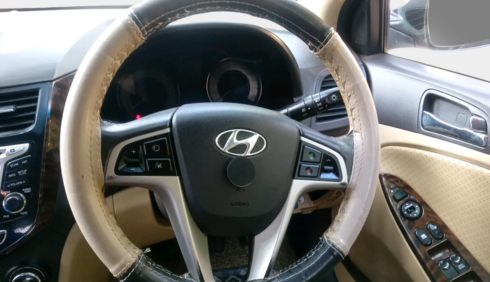 2013 Hyundai Verna FLUIDIC 1.6 VTVT SX, Petrol, Manual, 66,882 km, interior