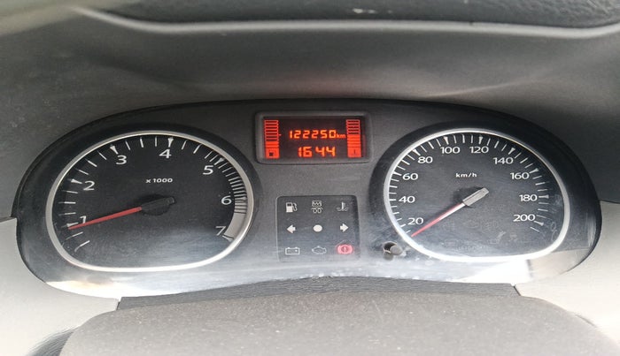 2014 Renault Duster 85 PS RXE DIESEL, Diesel, Manual, 1,22,250 km, interior