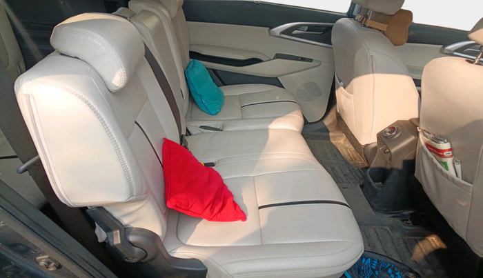 2024 KIA CARENS PRESTIGE 1.5 PETROL 7 STR, Petrol, Manual, 19,873 km, interior