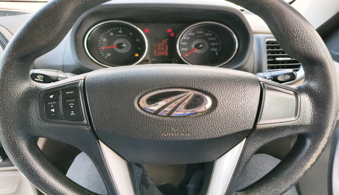 2015 Mahindra TUV300 T8, Diesel, Manual, 86,676 km, interior