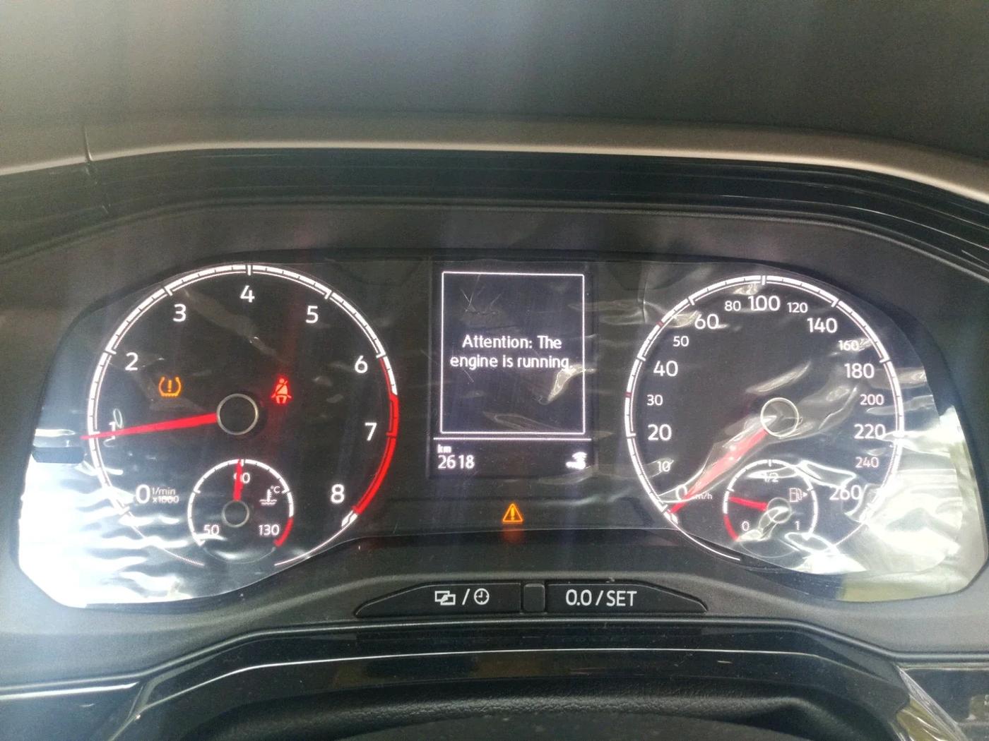2023 Volkswagen VIRTUS HIGHLINE TSI 1.0 AT, Petrol, Automatic, 2,700 km, interior