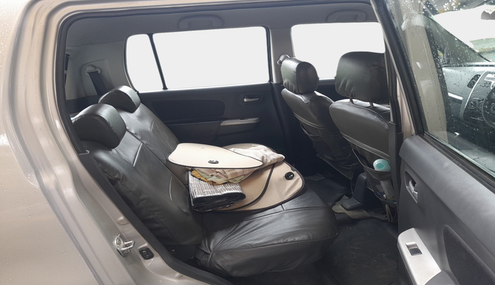 2010 Maruti Wagon R 1.0 VXI, Petrol, Manual, 1,02,163 km, interior