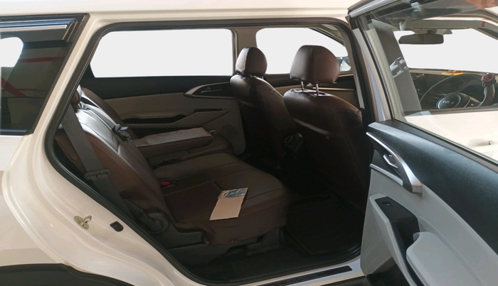 2023 KIA CARENS PRESTIGE 1.5 PETROL 7 STR, Petrol, Manual, 17,368 km, interior