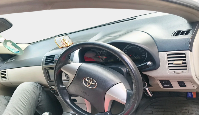 2013 Toyota Corolla Altis J S PETROL, Petrol, Manual, 91,179 km, interior