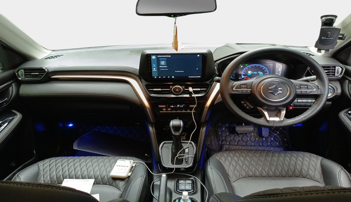 2024 Maruti Grand Vitara ALPHA PLUS HYBRID ECVT, Hybrid, Automatic, 10,876 km, interior