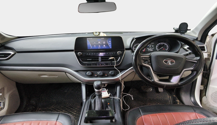 2023 Tata Safari XMA SUNROOF, Diesel, Automatic, 15,50,000 km, interior