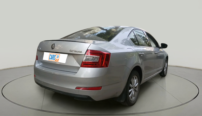 2016 Skoda Octavia STYLE PLUS AT 1.8 TSI, Petrol, Automatic, 96,957 km, exterior