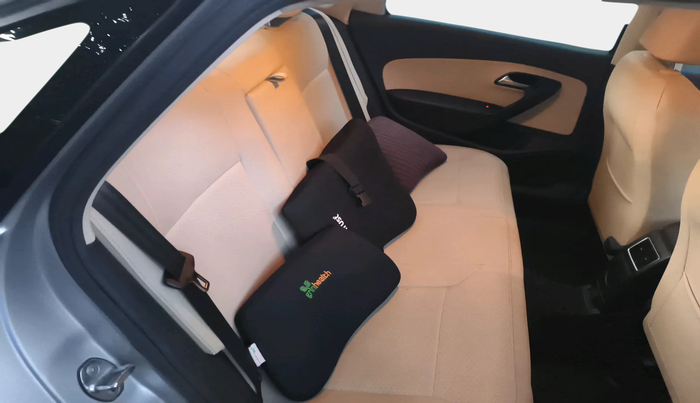 2020 Volkswagen Vento HIGHLINE PLUS 1.0L TSI AT, Petrol, Automatic, 33,041 km, interior