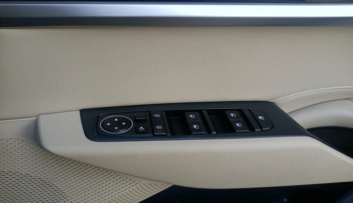 2023 KIA CARENS LUXURY 1.5 TURBO PETROL IMT 7 STR, Petrol, Manual, 29,916 km, interior