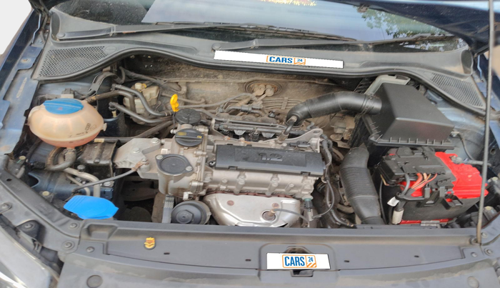 2016 Volkswagen Ameo HIGHLINE1.2L, Petrol, Manual, 95,905 km, exterior