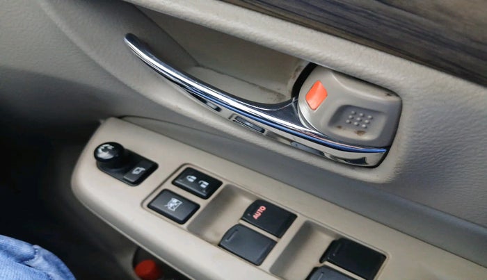 2019 Maruti Ciaz ALPHA  AT 1.5 SHVS PETROL, Petrol, Automatic, 83,912 km, interior