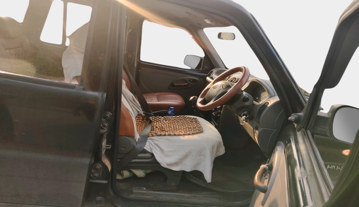 2010 Mahindra Scorpio LX, Diesel, Manual, 1,29,500 km, interior