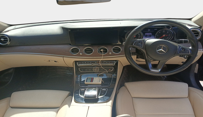 2018 Mercedes Benz E Class E 220 CDI AVANTGARDE, Diesel, Automatic, 34,045 km, interior