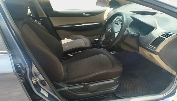 2013 Hyundai i20 ASTA 1.2, Petrol, Manual, 51,005 km, interior