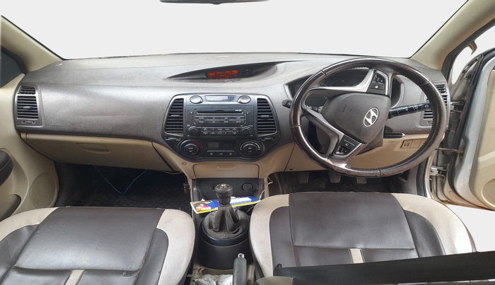 2010 Hyundai i20 ASTA 1.2, Petrol, Manual, 1,03,579 km, interior