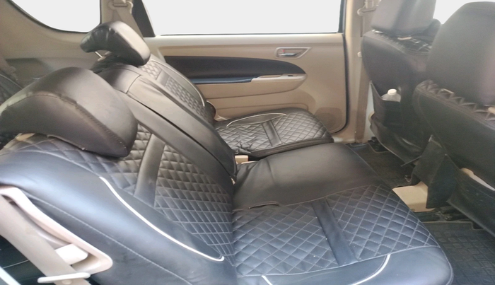 2018 Maruti Ertiga VXI CNG, Petrol, Manual, 2,10,751 km, interior