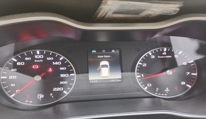 2022 MG ASTOR SUPER 1.5 MT, Petrol, Manual, 19,312 km, interior