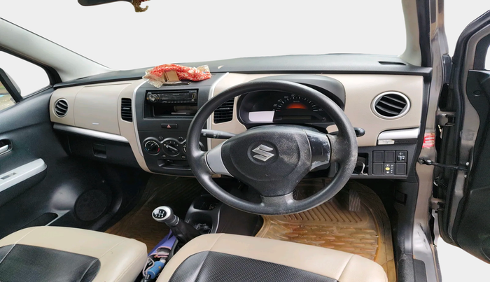 2013 Maruti Wagon R 1.0 LXI CNG, Petrol, Manual, 31,082 km, interior