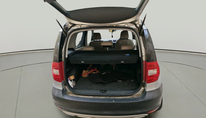 2012 Skoda Yeti ELEGANCE 2.0 TDI CR 4X4, Diesel, Manual, 84,533 km, exterior