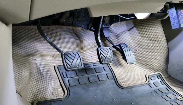 2022 Maruti Ertiga ZXI  CNG, Petrol, Manual, 80,543 km, interior