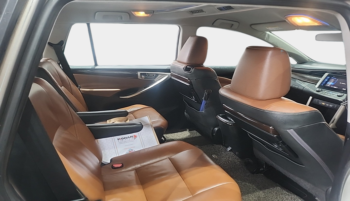 2018 Toyota Innova Crysta 2.8 ZX AT 7 STR, Diesel, Automatic, 1,97,429 km, interior