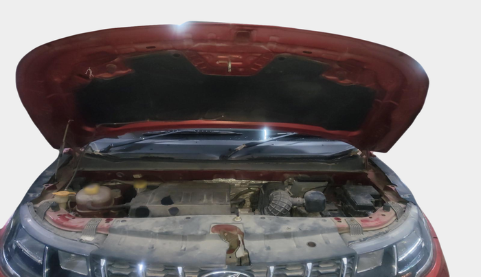 2017 Mahindra KUV 100 NXT K8 P 6 STR, Petrol, Manual, 56,500 km, exterior