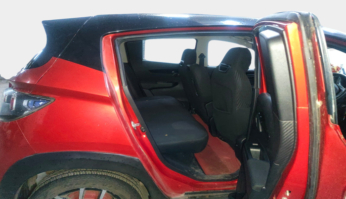 2017 Mahindra KUV 100 NXT K8 P 6 STR, Petrol, Manual, 56,500 km, interior