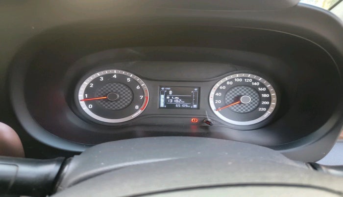 2022 Hyundai AURA S 1.2 CNG, Petrol, Manual, 65,109 km, interior