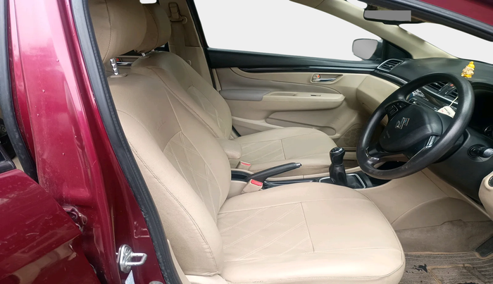 2015 Maruti Ciaz ZXI, Petrol, Manual, 1,31,221 km, interior