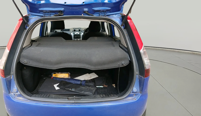 2013 Ford Figo ZXI 1.4 DIESEL, Diesel, Manual, 87,384 km, exterior