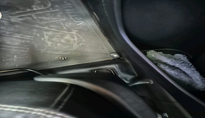 2021 Hyundai VENUE SX 1.0 TURBO, Petrol, Manual, 15,510 km, interior